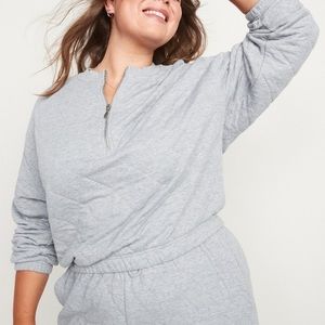 NWOT Old Navy White Gray Cropped Quarter Zip Quilted Sweatshirt